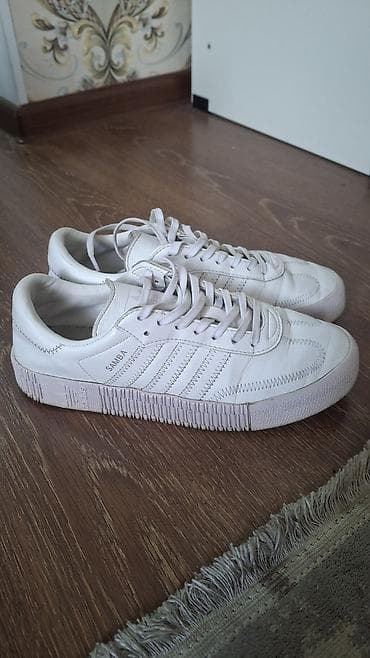 обувь 45 размер: Adidas Samba – кожаные кроссовки, белые - Модель: Adidas Samba - — 1