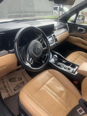 deepal so7: Kia Sorento: 2020 г., Автомат, Кроссовер — 7