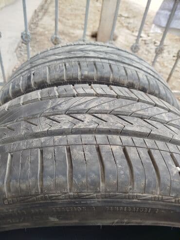 Баллон 215/50/17
4 штуки летние протектор почти новые 85%