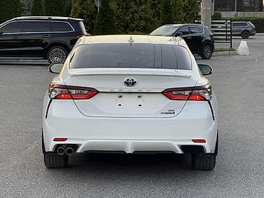 Транспорт: Toyota Camry: 2022 г., 2.5 л, Автомат, Гибрид, Седан — 5