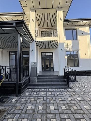 г ош дом: Продаю новый шикарный 2-х этажный дом!!! Локация: Селекция Количество — 2