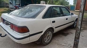 труено ае86: Toyota Carina: 1992 г., 1.6 л, Механика, Бензин, Лифтбек — 3