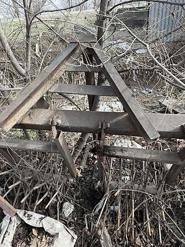 Боронa пружинная зубовая, навесная
 Ежик между рядки .65 см