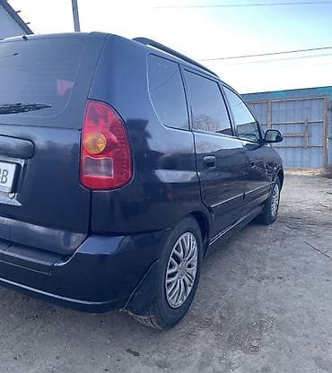 byd e9 2025: Mitsubishi Space Star: 2002 г., 1.6 л, Механика, Бензин, Минивэн — 4