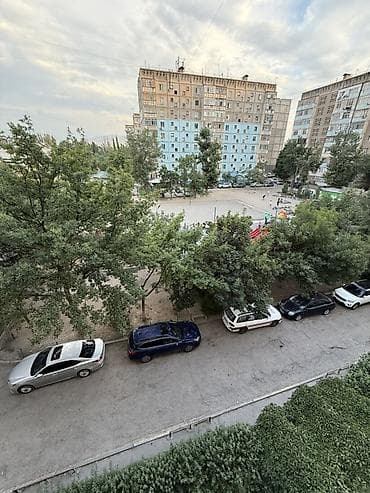 Кыймылсыз мүлк: 3 бөлмө, 65 м², Туңгуч мкр 106-серия, 4 кабат — 10