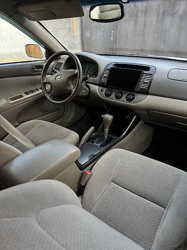 fiat ducati: Toyota Camry: 2002 г., Седан — 10