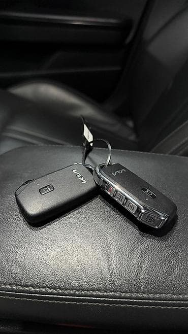 byd e5: Kia K5: 2022 г., 0.2 л, Автомат, Газ, Седан — 7