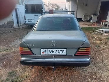 ом 612: Mercedes-Benz E-класс AMG: 1992 г. — 3