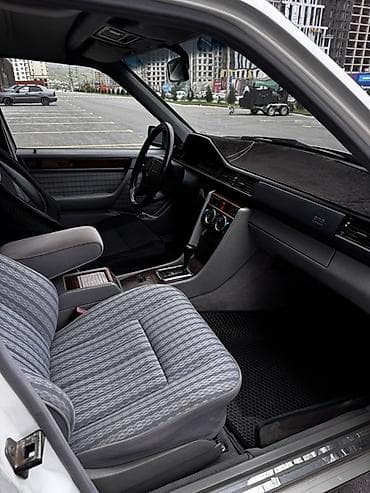 мотор морнинг: Mercedes-Benz E-Class: 1992 г., 2.3 л, Автомат, Бензин, Универсал — 6