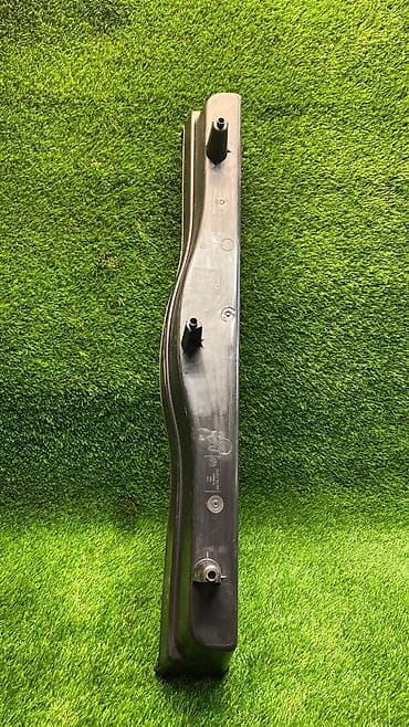 16 lt: Ящик для инструментов Bmw X5 F15 2017 (б/у)  Марка: BMW Модель — 6