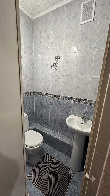 osh flat: 2 комнаты, 49 м², Восток-5 мкр 105 серия, 4 этаж, Дизайнерский ремонт — 1