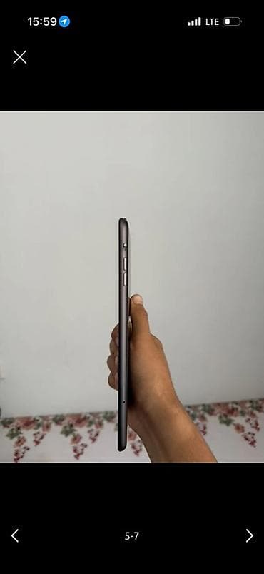 Техника и электроника: Apple iPad mini (первого поколения), темно-серый корпус. - Компактный — 5