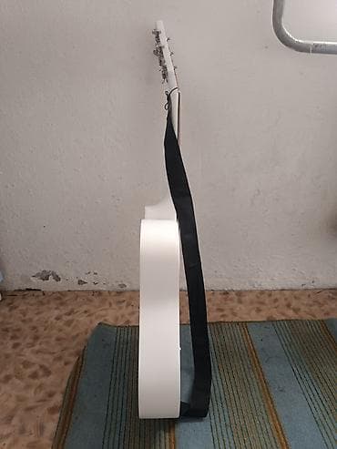 Акустическая гитара Zhalet, цвет белый. - Полноразмерная