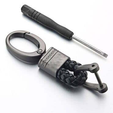 Мужской брелок для ключей / авто брелок с карабином Стильный и