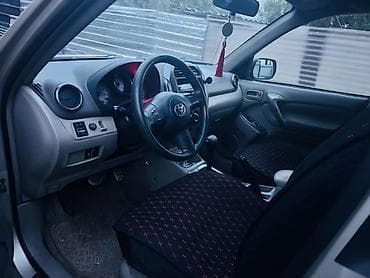 ниссан превия: Toyota RAV4: 2004 г., 2.4 л, Автомат, Бензин, Кроссовер — 2