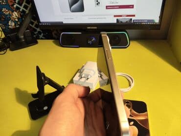 BYD: IPhone 15 Pro Max, Б/у, 256 ГБ, Белый, Зарядное устройство, 81 % — 10