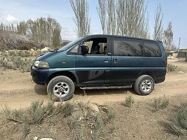 Mitsubishi Delica: 1996 г., 2.4 л, Автомат, Бензин, Минивэн — 1