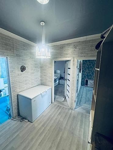 3 комнатная квартира продаётся: 3 комнаты, 68 м², 4 этаж, Косметический ремонт — 1