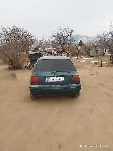 Volkswagen Golf: 1993 г., Бензин, Хэтчбэк — 1