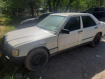 а 190: Mercedes-Benz 190: 1987 г., 0.2 л, Механика, Бензин, Седан — 3