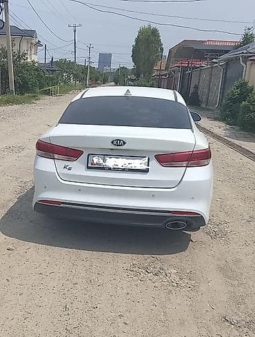 Продажа авто: Kia K5: 2017 г., Газ — 3