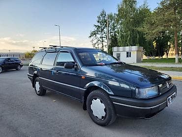 пресс машина: Volkswagen Passat Variant: 1991 г., 1.8 л, Механика, Бензин, Универсал — 1