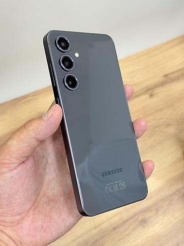 samsun: Samsung Galaxy S24 FE, Б/у, 128 ГБ, цвет - Серый, В рассрочку, 1 SIM, 2 SIM — 2