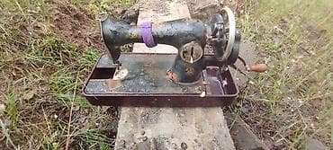 hub type c: Ручная швейная машина винтажного типа (настольная, с боковой — 1