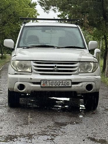 паджеро ио пинин: Mitsubishi Pajero iO: 2003 г., 2 л, Автомат, Бензин, Внедорожник — 3