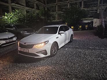Kia Optima: 2018 г., Бензин, Седан
