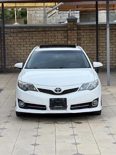 camry 5: Toyota Camry: 2012 г., 2.5 л, Автомат, Бензин, Седан — 8