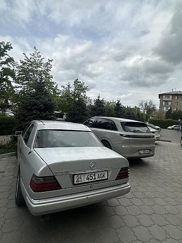Продажа авто: Mercedes-Benz W124: 1994 г., 2.2 л, Механика, Бензин, Седан — 1