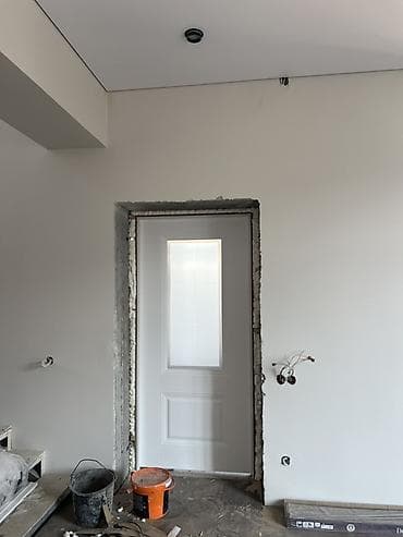 пластик двери: Межкомнатные двери в классическом стиле, белые. Комплектация и — 3