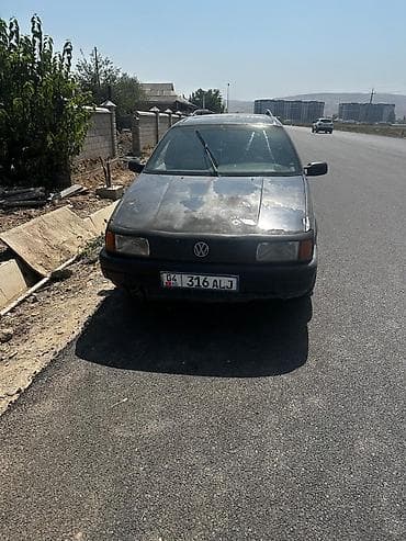Продажа авто: Volkswagen Passat Variant: 1990 г., 1.8 л, Механика, Бензин, Универсал — 3