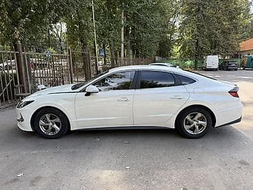 Hyundai Sonata: 2019 г., 0.2 л, Автомат, Газ, Седан — 4