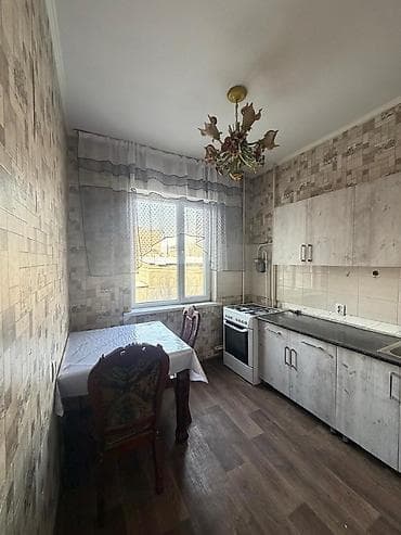 требуются ремонт: 3 комнаты, 90 м², 105 серия, 6 этаж, Косметический ремонт — 6