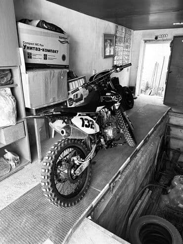 Скутеры: Спортбайк Kawasaki, 250 куб. см, Бензин, Взрослый, Б/у — 1