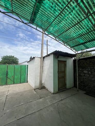 продаю дом село байтик: Дом, 90 м², 4 комнаты, Агентство недвижимости, Старый ремонт — 3