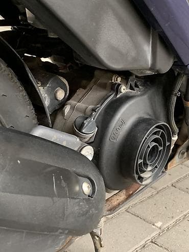 Скутер Suzuki Address V50 4 тактный на инжекторе в хорошем состоянии — 7