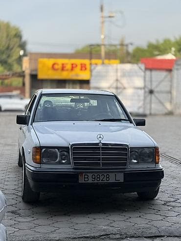 Mercedes-Benz W124: 1987 г., 2.3 л, Механика, Бензин, Седан — 4