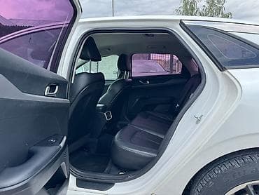 14: Kia K5: 2020 г., 2 л, Автомат, Газ, Седан — 9