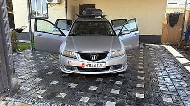 audi 4: Honda Accord: 2004 г., 2.4 л, Автомат, Газ, Универсал — 1