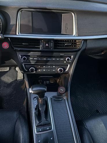 Продажа авто: Kia K5: 2018 г., 2 л, Автомат, Газ, Седан — 5