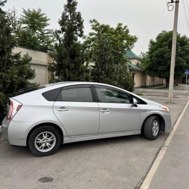 тоята авенсис: Toyota Prius: 2011 г., 1.8 л, Автоматические, Гибрид, Хэтчбэк — 3