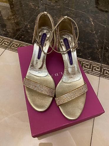 Жеке буюмдар: Босоножкалар, 38.5, Колдонулган, түсү - Алтын, Өзү алып кетүү — 4