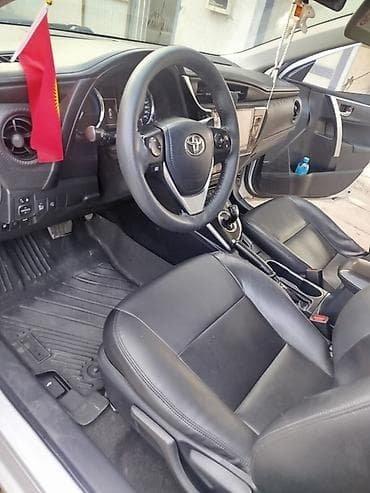 дешёвый машина: Toyota Corolla: 2019 г., 1.8 л, Гибрид — 6