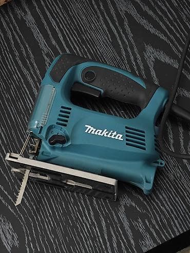 Лобзик электрический Makita 4329 + кейс