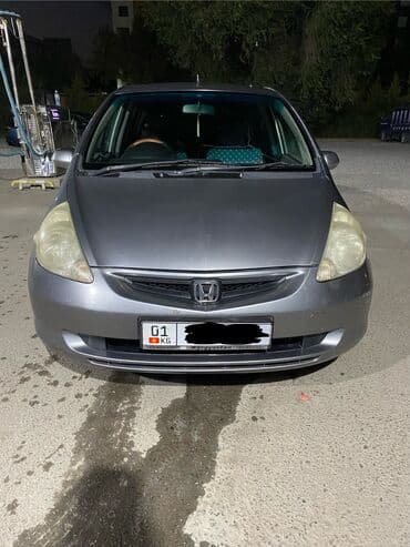 Honda Fit: 2003 г., 1.3 л, Автомат, Бензин, Хэтчбэк