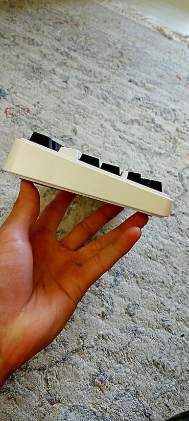bt speaker: Клавиатура, Механическая, Проводное подключение, Размер: 75% — 2