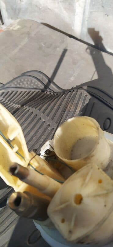 c4: Audi c4 a6 корпус топливного насоса с указателем уровня топлива — 4